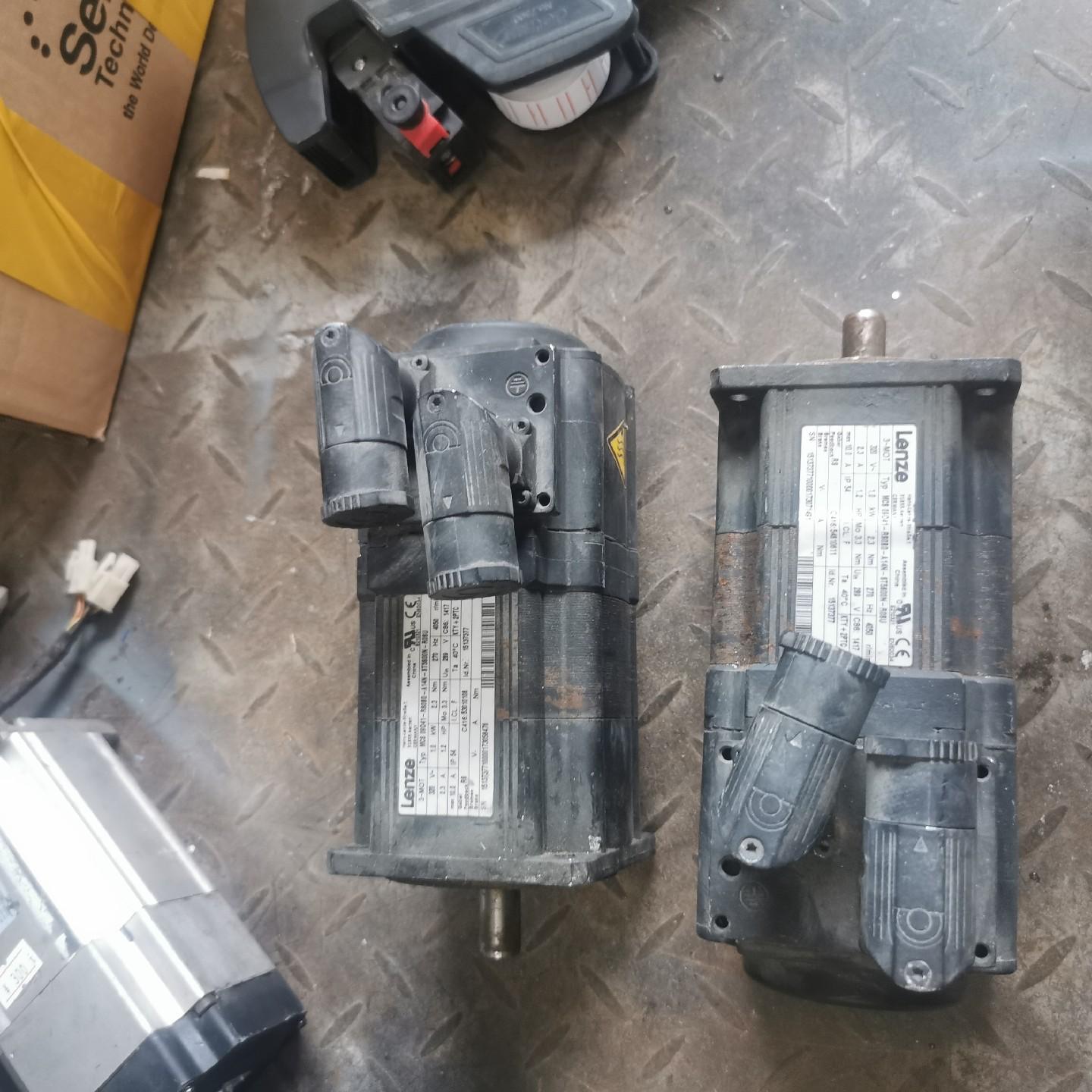 伦茨伺服电机 MCS 09D41-RS0B0-A14N-ST