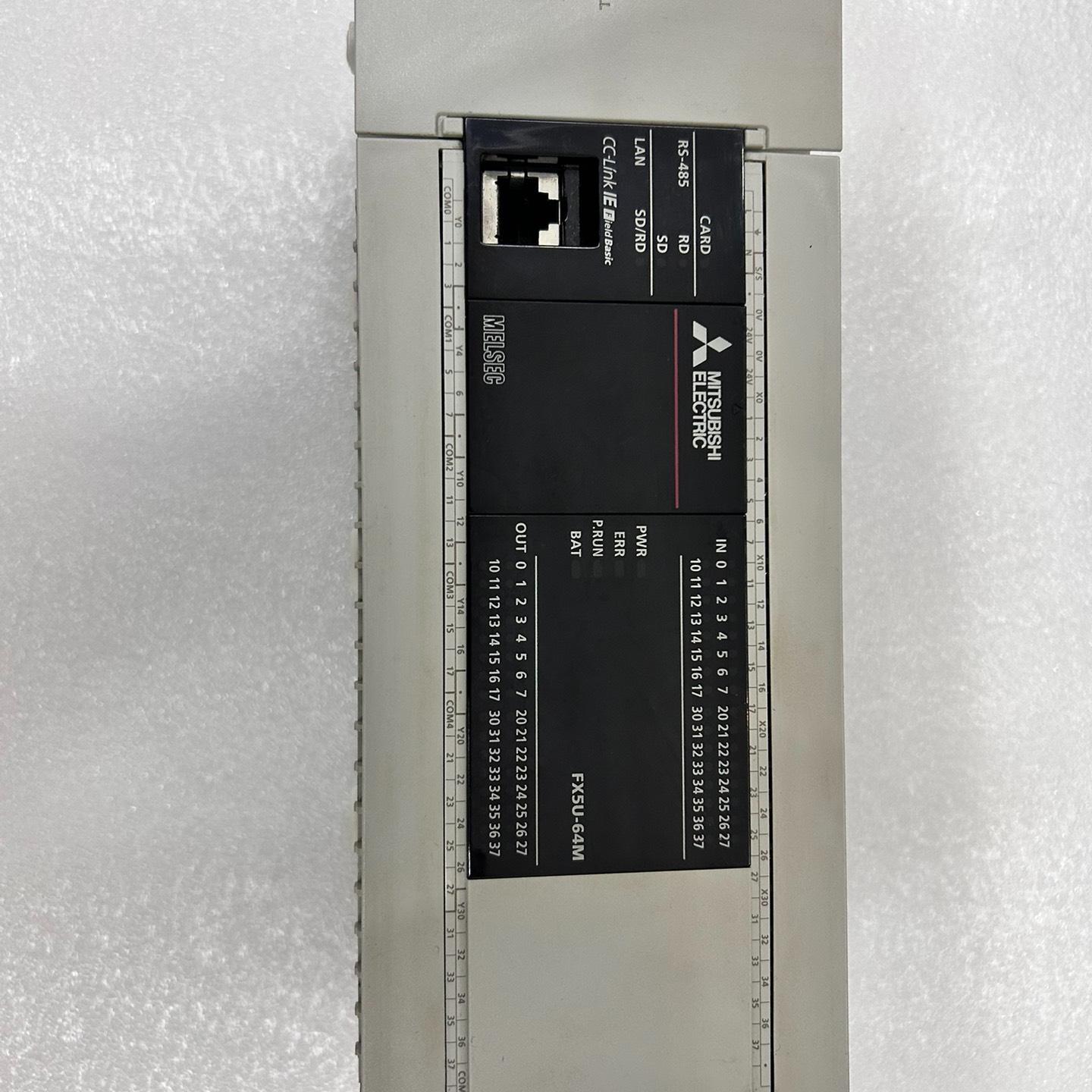 三菱可编程控制器FX5U-64MT/ES二手包好 包邮 实图