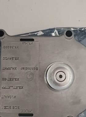 迅达3300 3600电梯V15门机马达59353550 D