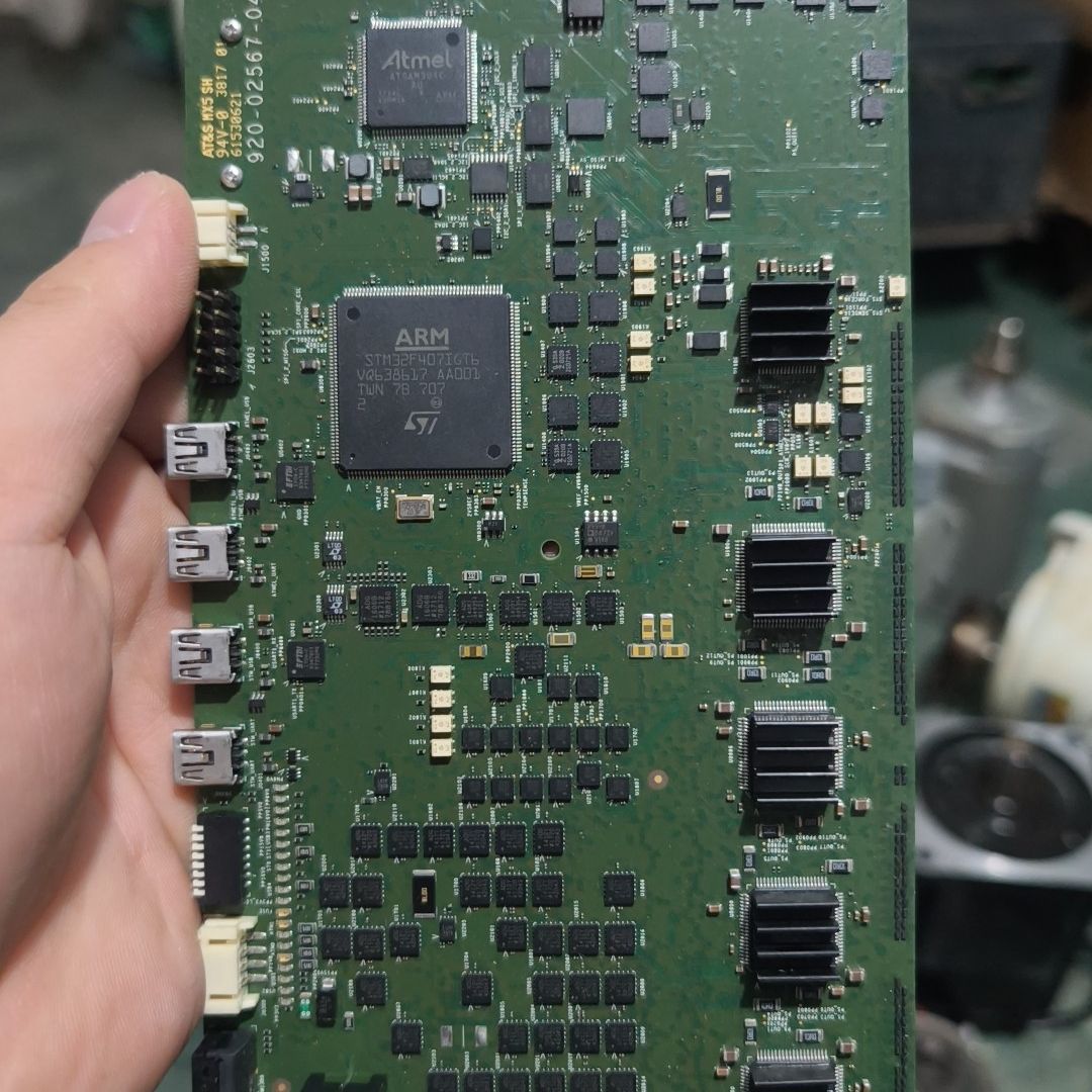 拆机高端工控线路板 未检测不包好坏。