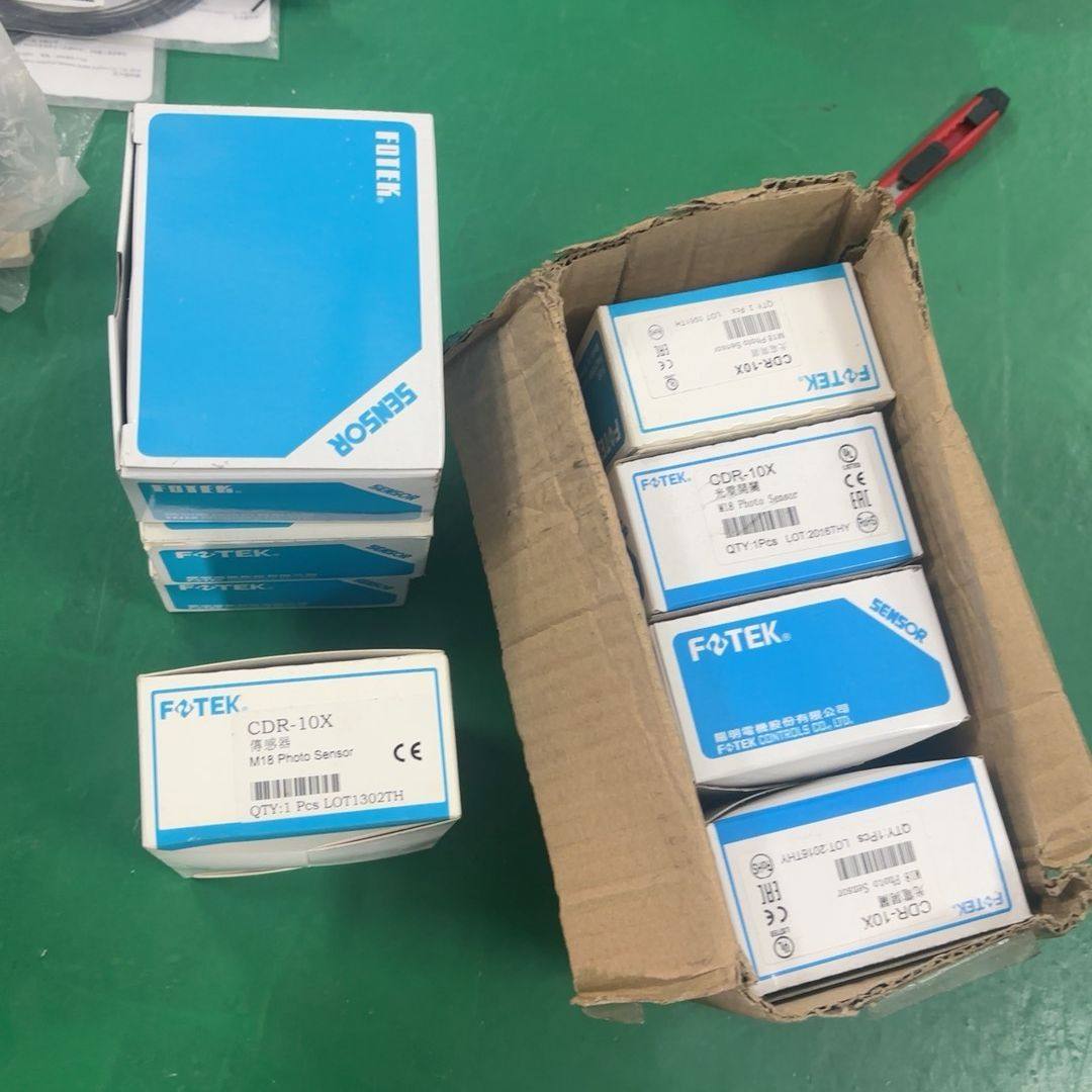 台湾阳明FOTEK光电传感器 CDR-10X 带