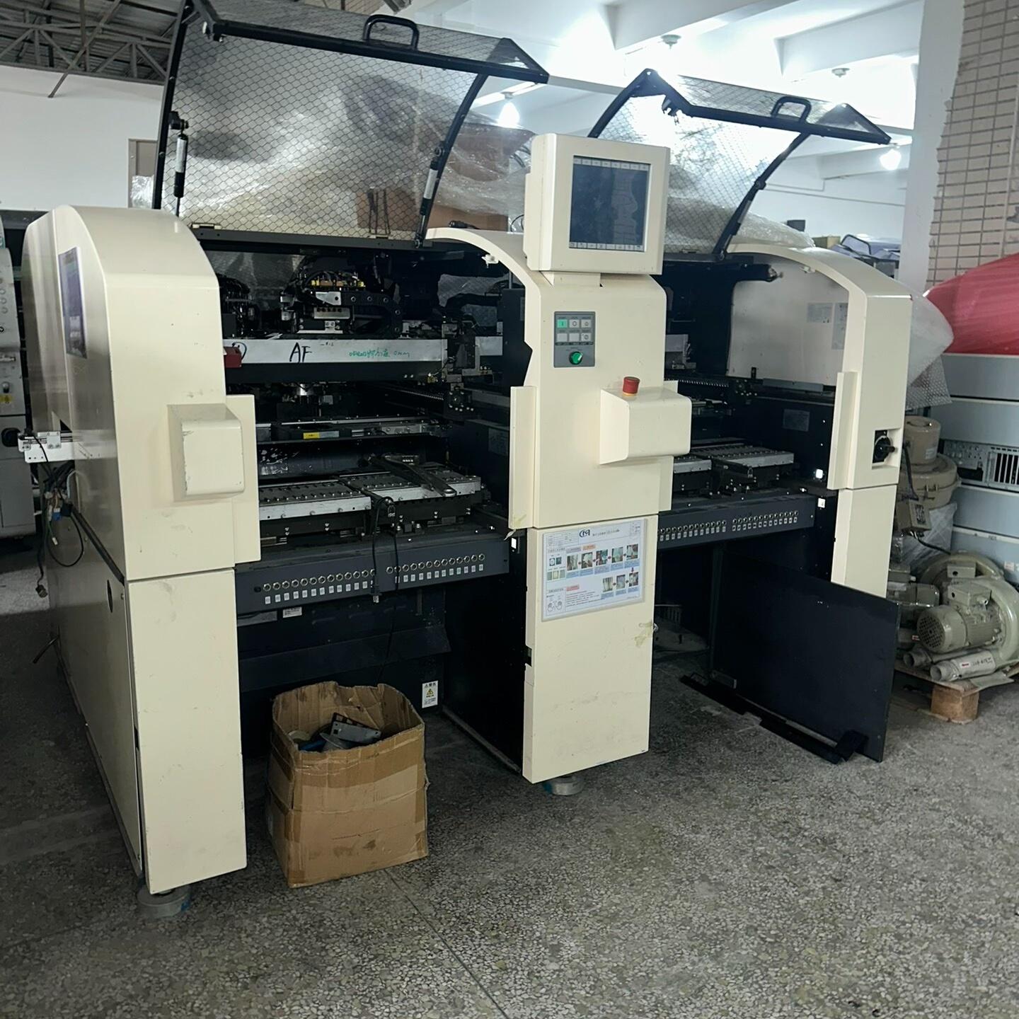 松下CM202DH贴片机出售 成色轻微使用痕迹 功能完好无维