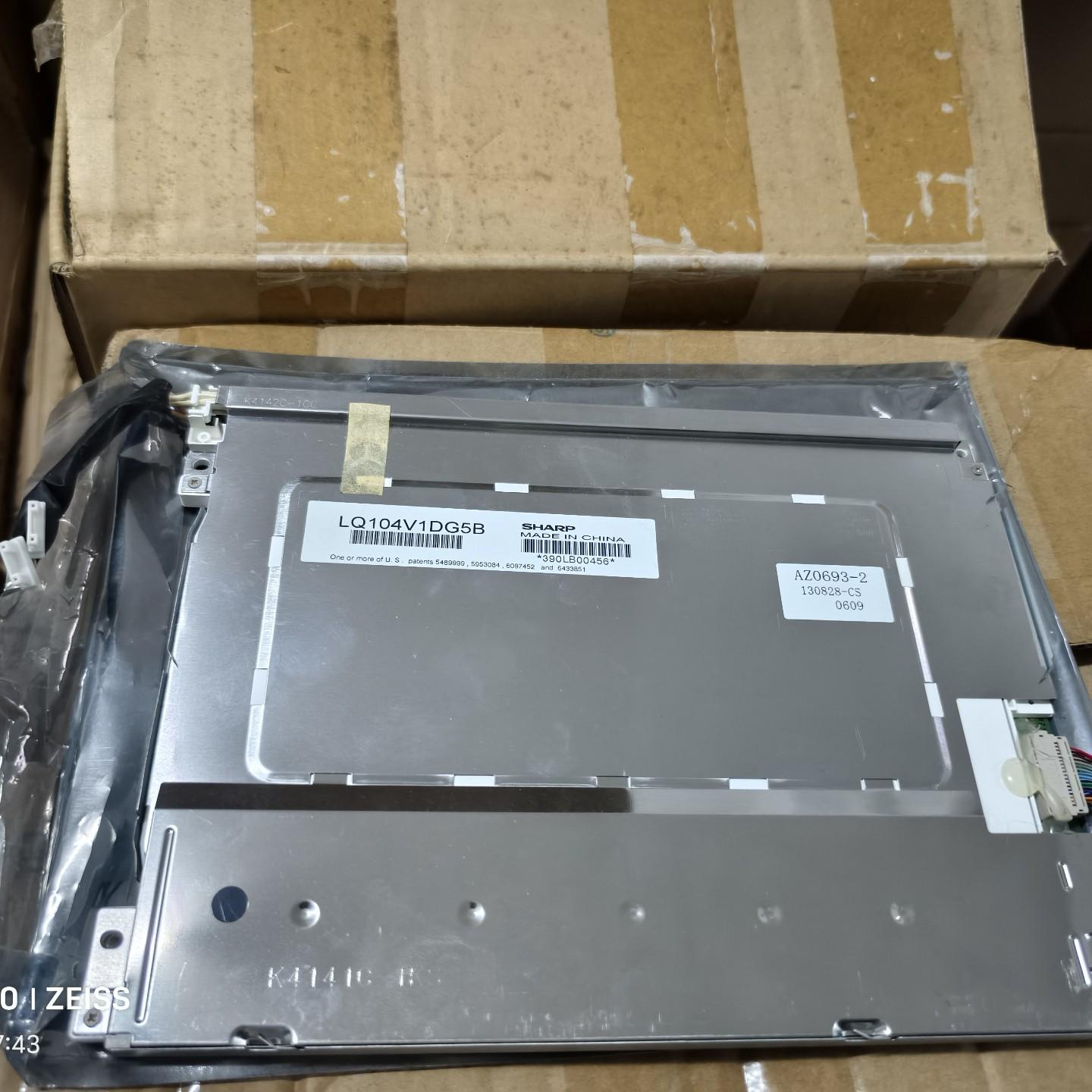 10.4寸液晶屏型号LQ104V1DG5B  LQ104