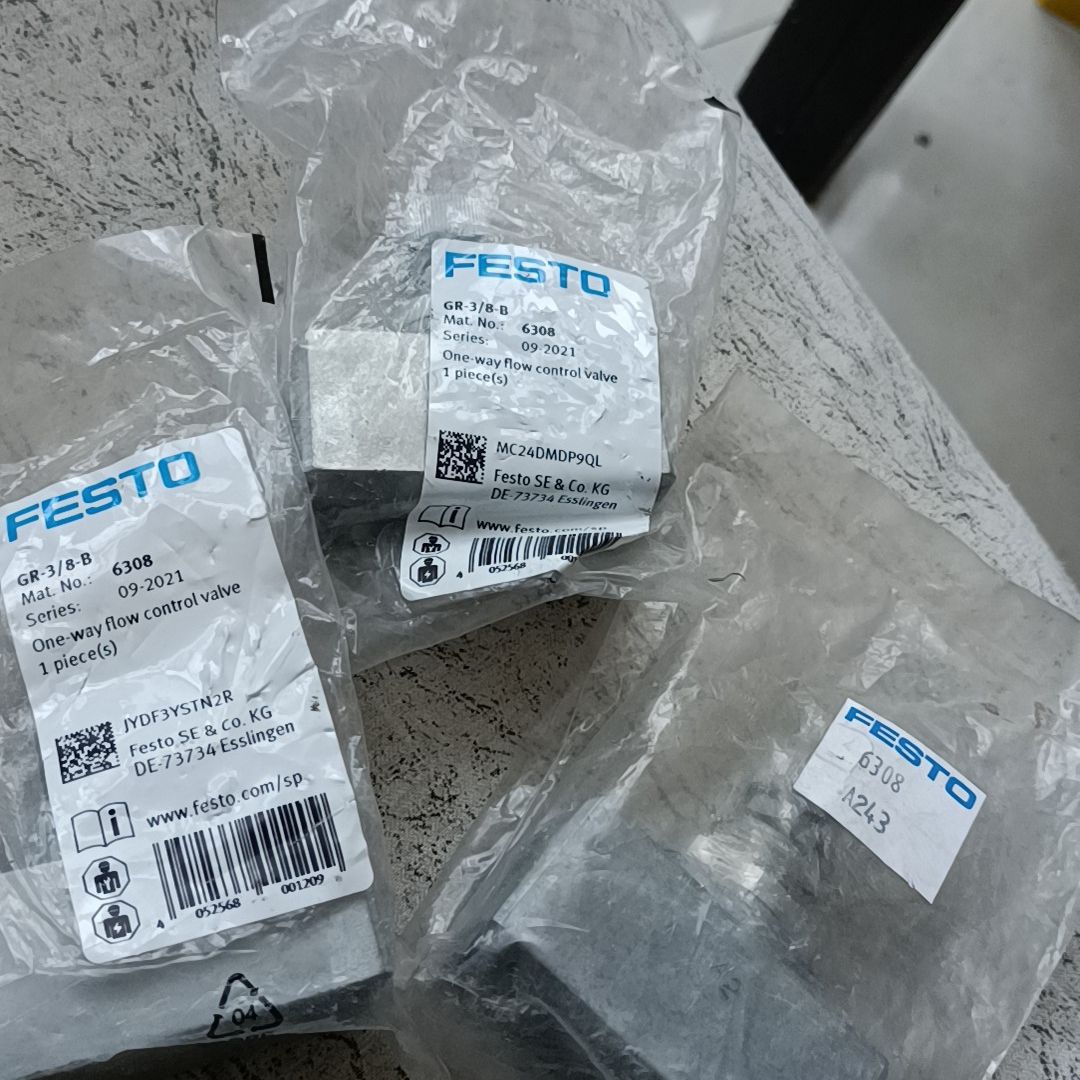 费斯托6308   GR-3/8-B   有两个