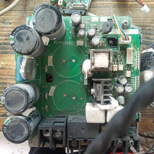 e740 变频器驱动板 拆机件 成色如图 功能如视频80