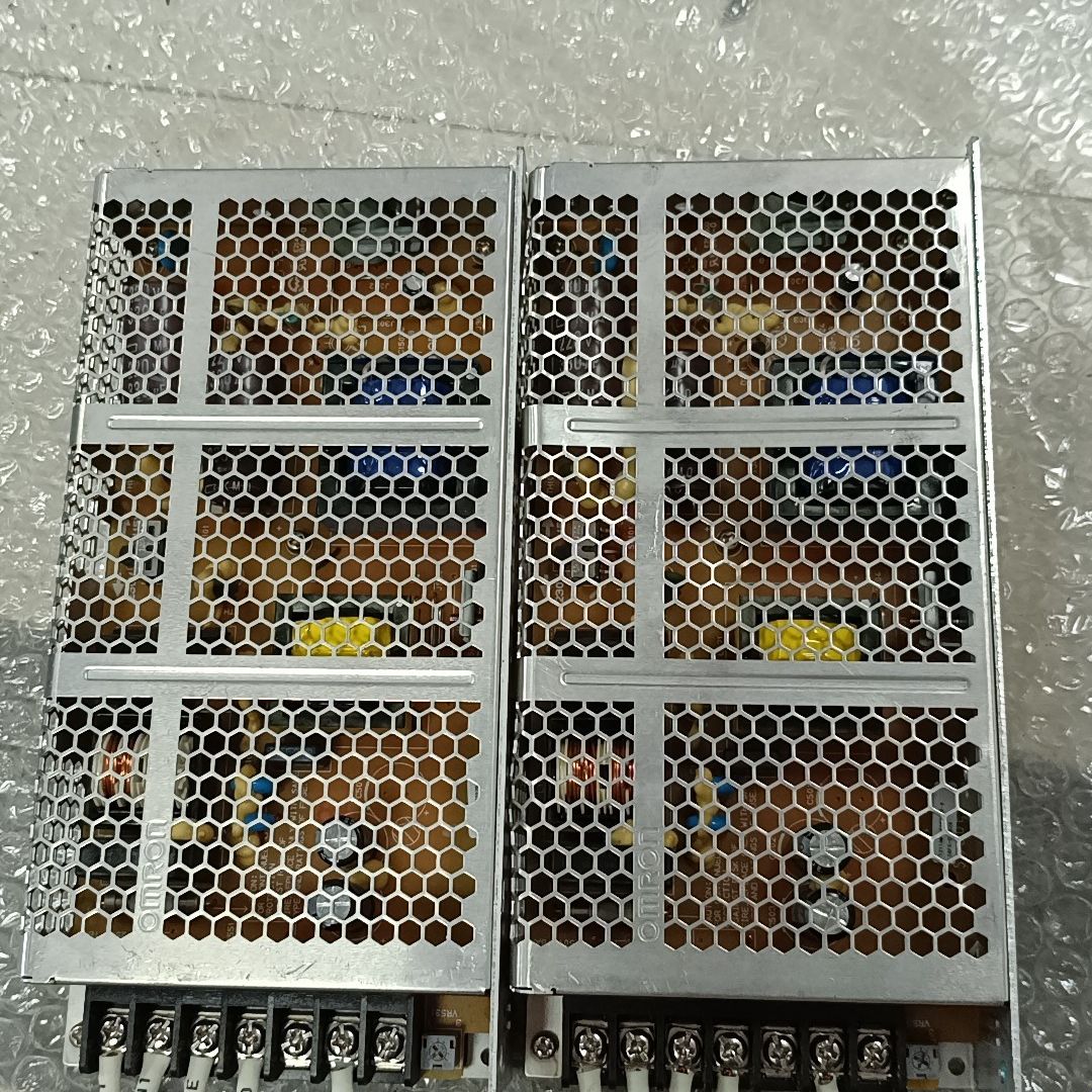 开关电源S8FS-C15024 24V输出6.5A