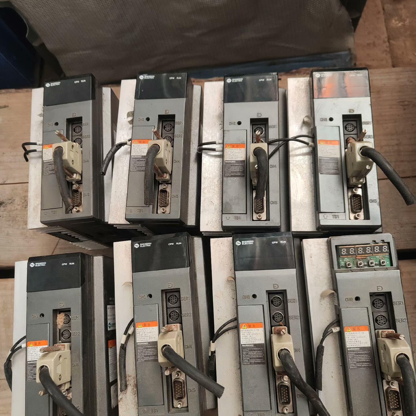 kt270-hm-30 开通伺服驱动器 拆机 成色漂亮