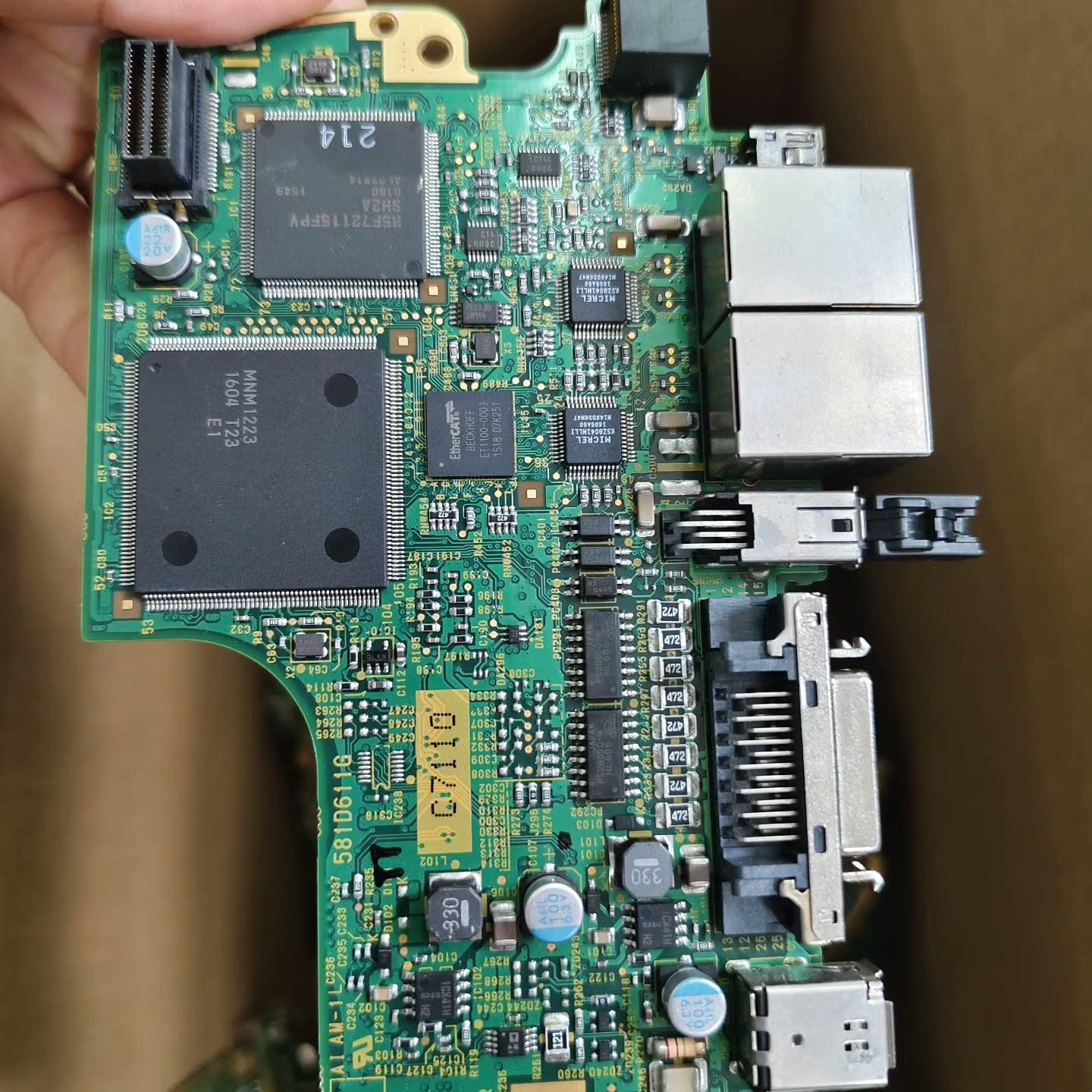 欧姆龙400W驱动器主板 R88D-KN04H-ECT-Z