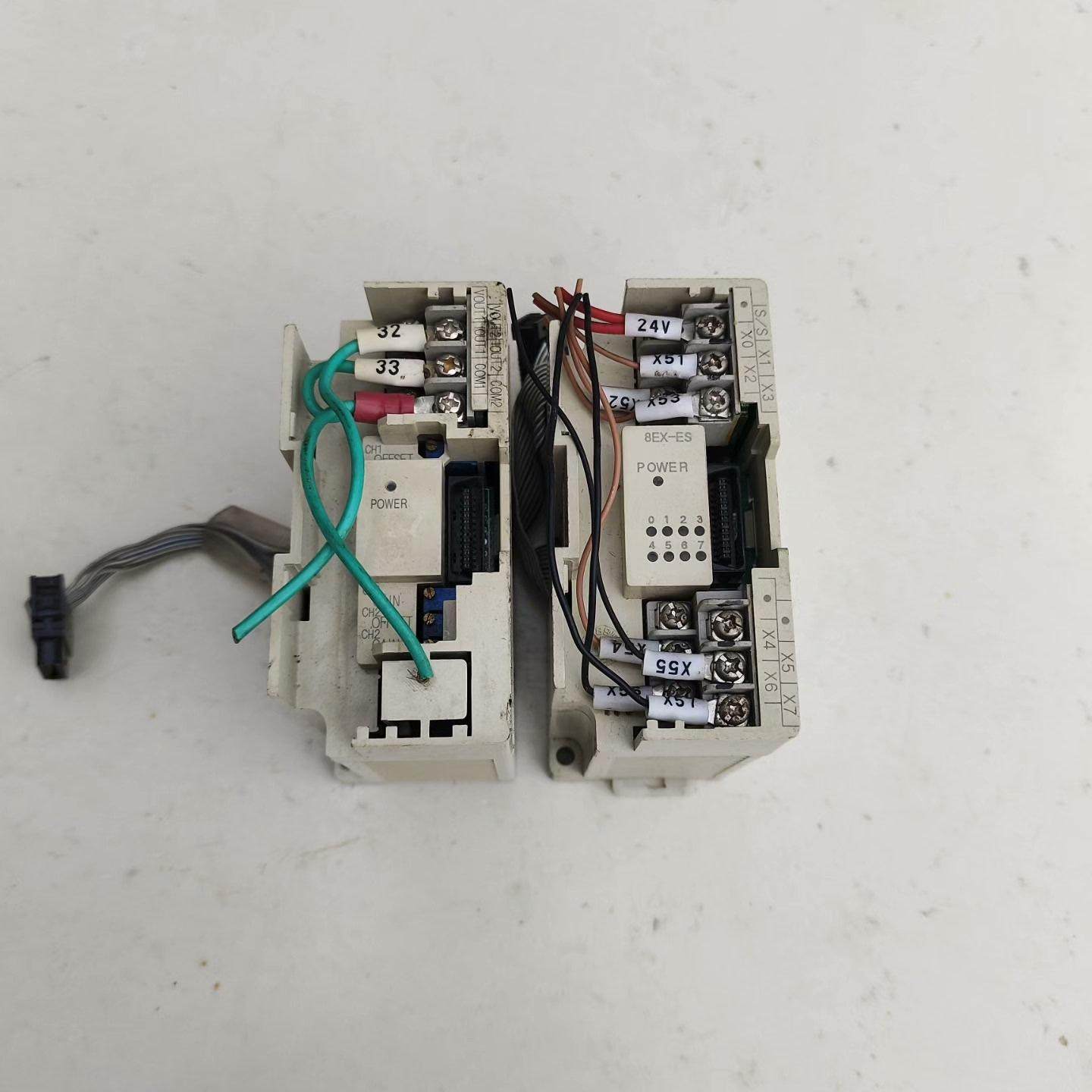 PLC模块FX2N-8EX/FX2N-2DA 拆机下来的