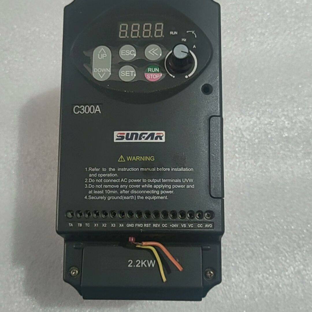四方变频器C300A-2S0022L 2.2KW 220V