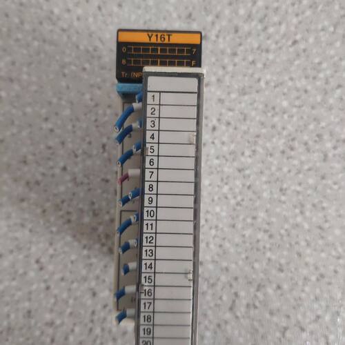 FP2-Y16T  AFP23403PLC模块 拆机包好