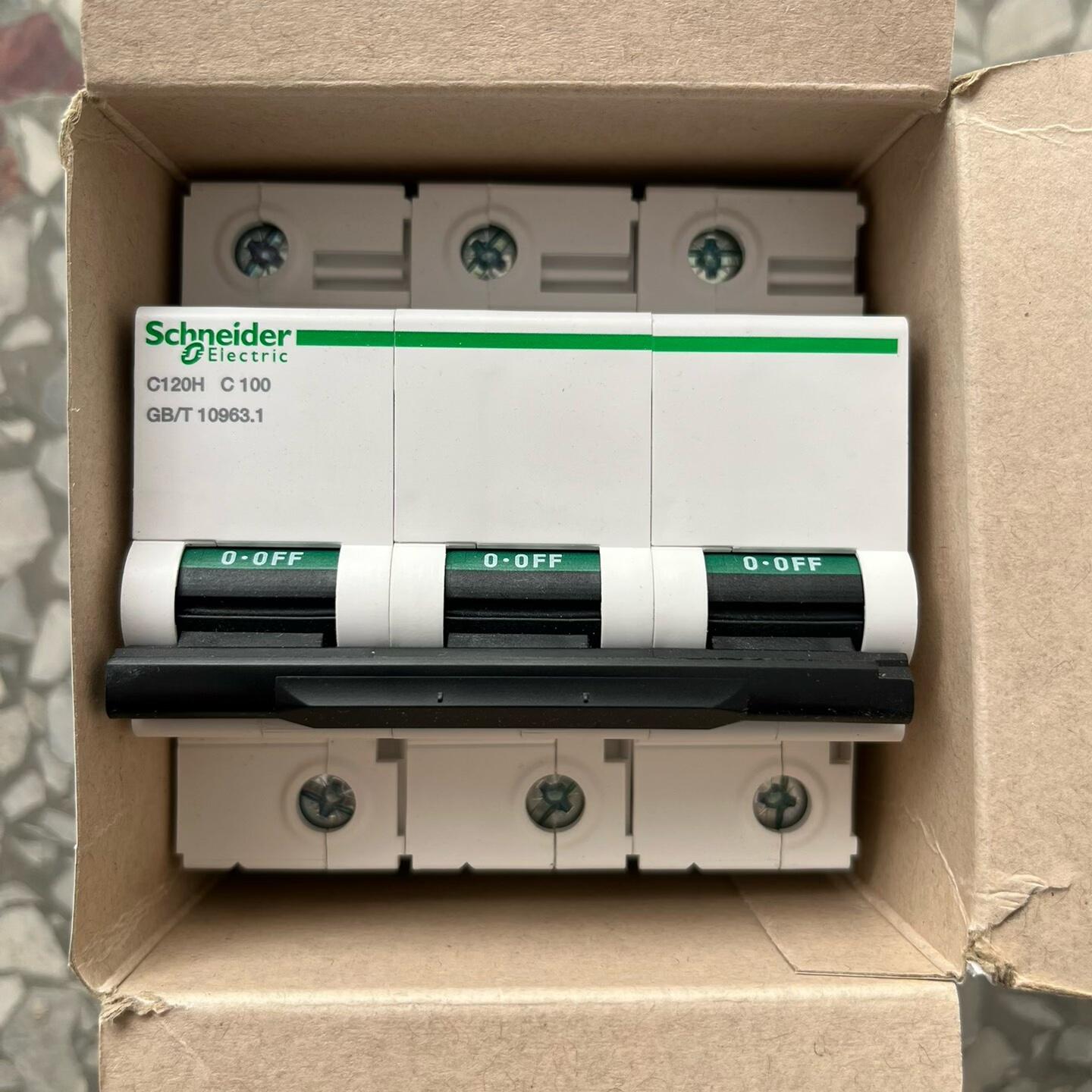 施耐德 C120H 3P100A 空气开关 A9N19818