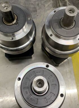 APEX台湾精锐减速机AE090 速比025:1 拆机下来的