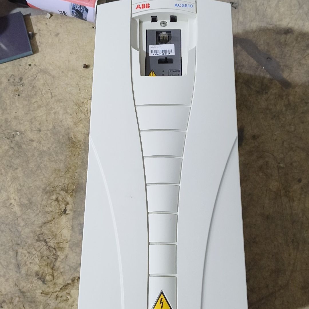 ACS510-01-046A-4  变频器 22千瓦机