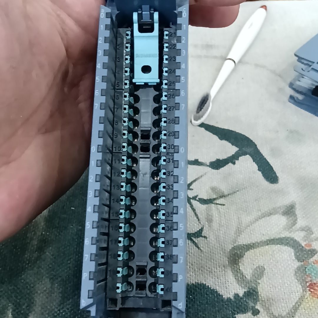 西门子S7-1500 DI模块 型号6ES7 521-1BL