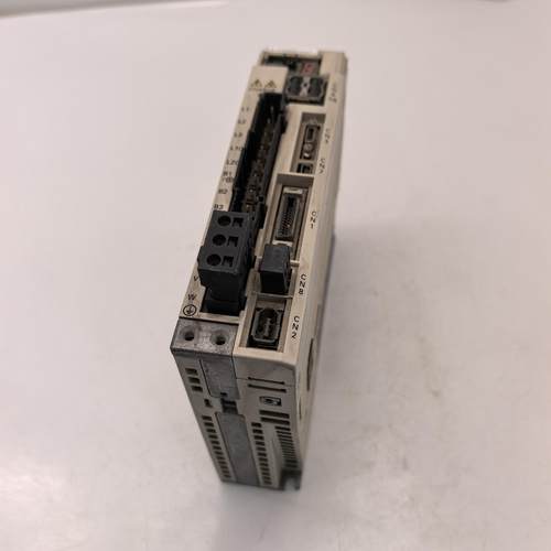 安川伺服驱动器SGDV-1R6A11B002000 200W