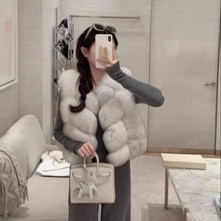 2025秋冬新款 小个子 整皮狐狸毛马甲整皮显瘦网红爆款