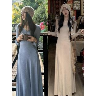 舒胡蕾 茶香可颂【V领长裙】气质针织连衣裙女高级感收腰打底裙子