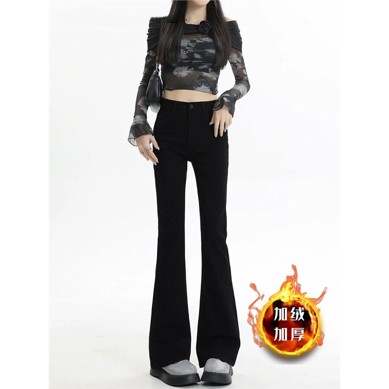 拉夏贝尔黑色微喇叭牛仔裤女秋冬季新款高腰修身显瘦马蹄加绒裤子