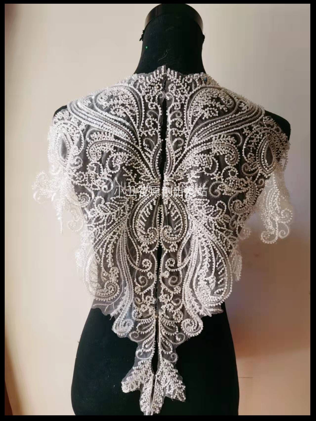 珠绣超大蝴蝶 布贴刺绣多色钉珠亮片 婚纱礼服装饰 新娘DIY 蕾丝