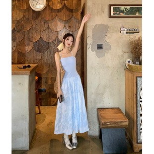 气质温柔风白色吊带连衣裙女夏收腰显瘦法式高级初恋感小白裙长裙