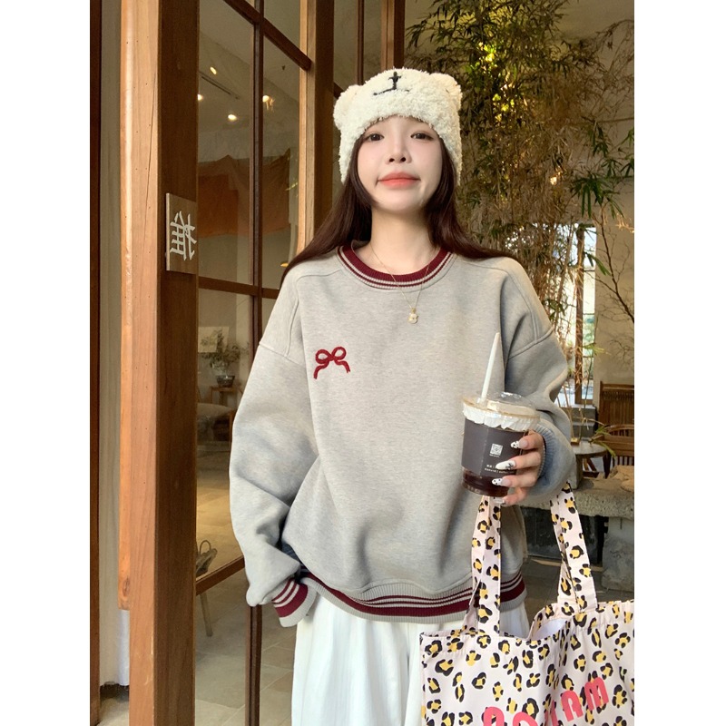 蝴蝶结刺绣圆领卫衣女秋冬季加绒加厚宽松休闲百搭小众插肩袖上衣