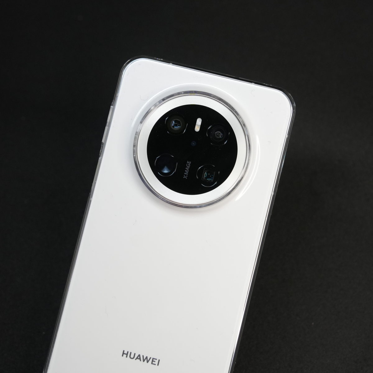 mate80系列超晶透不变黄保护壳