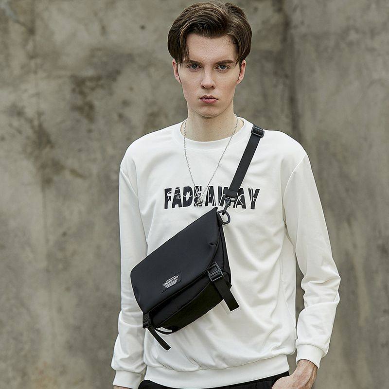 男士单肩包挎包男休闲斜挎包男潮