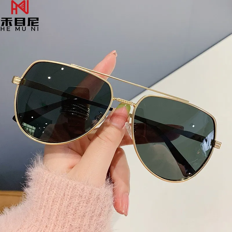 墨镜2025新款飞行员造型偏光太阳镜司机开车防晒遮阳潮流时尚墨镜