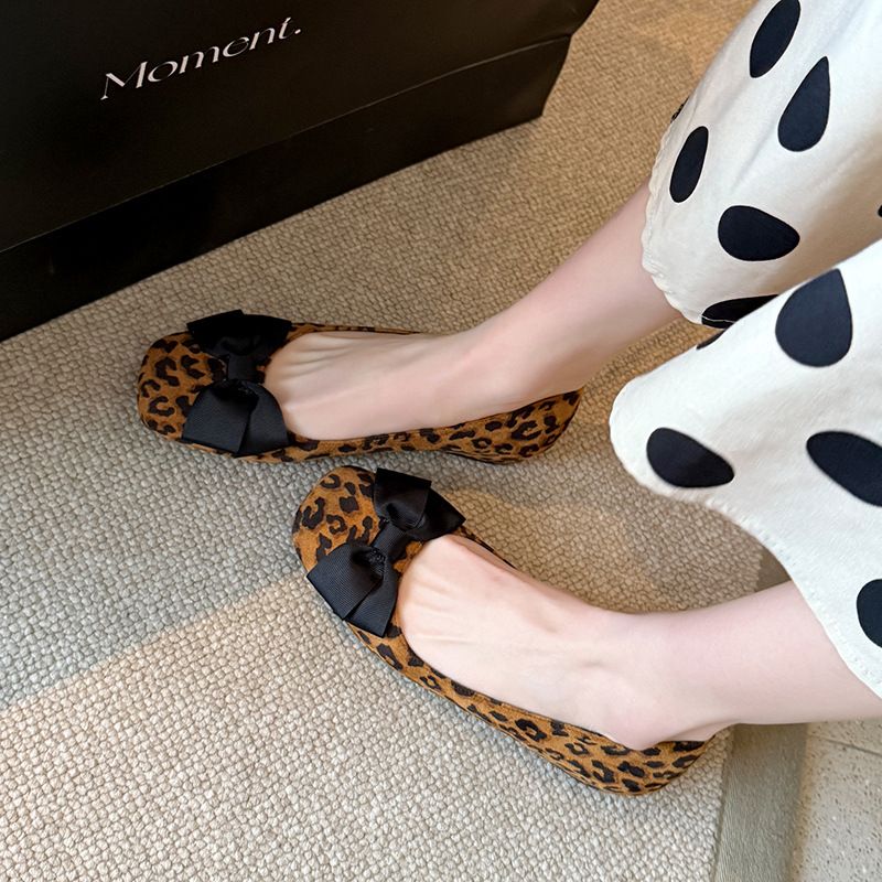 豹纹女单鞋内增高平底瓢鞋宽胖脚