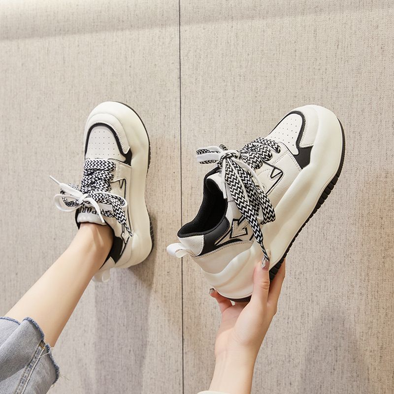 2024秋冬新款小白鞋女学生运动鞋