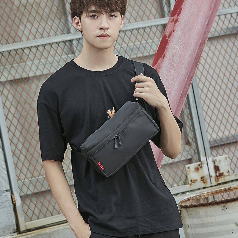 潮牌日系胸包男士ins简约单肩包