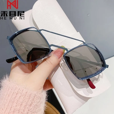 2024新款潮流工业朋克风个性太阳镜主播旅游出行摆拍神器时尚墨镜