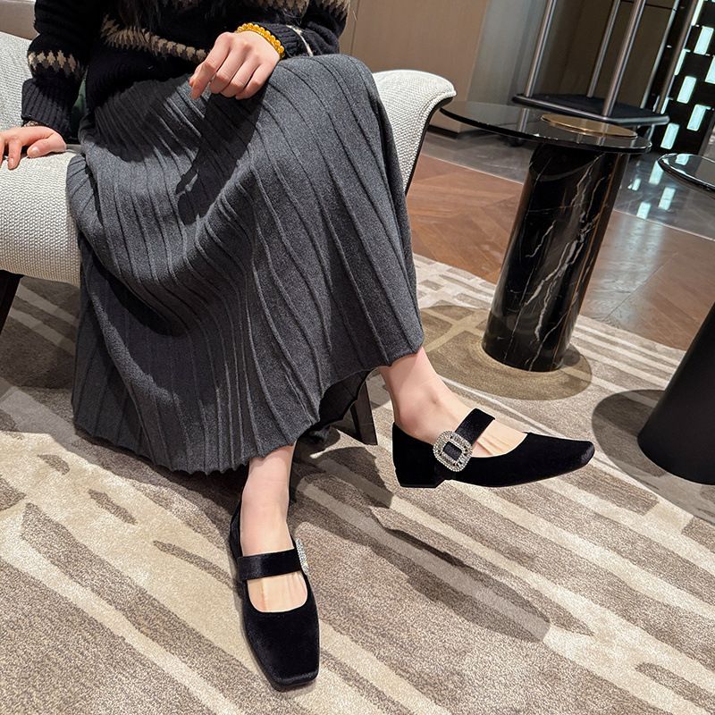 胖mm女单鞋复古方头玛丽珍女鞋宽