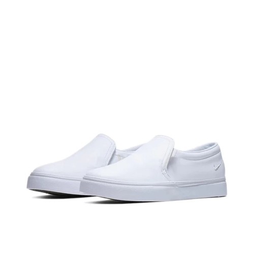 NIKE女子皮面轻便休闲板鞋