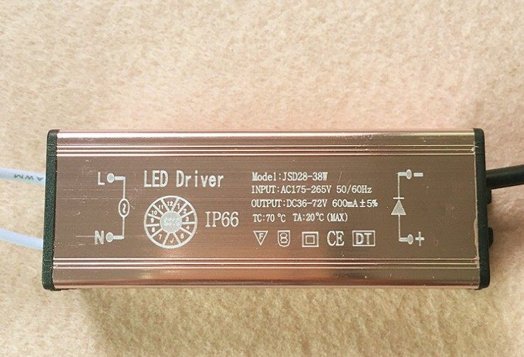 DC母头 38-48瓦LED防水600mA电源平板灯面板灯驱动变压器镇流器