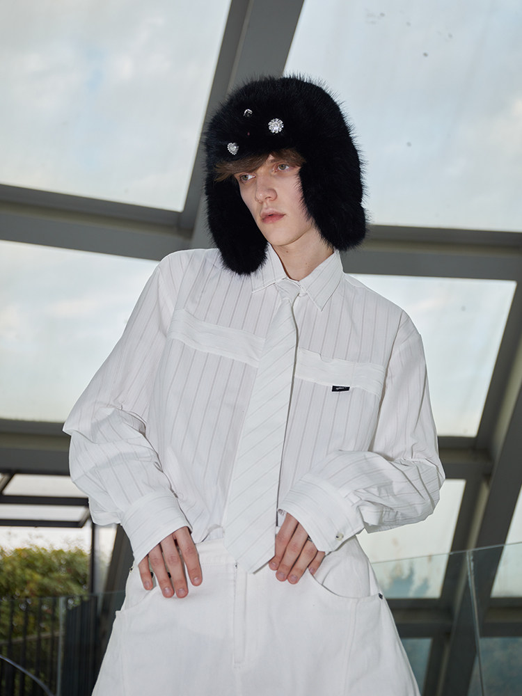 ASSEEN极简廓形感领带装饰白衬衫