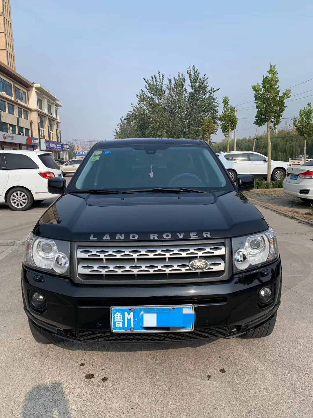 路虎发现神行者2抵押车二手不过户轿车