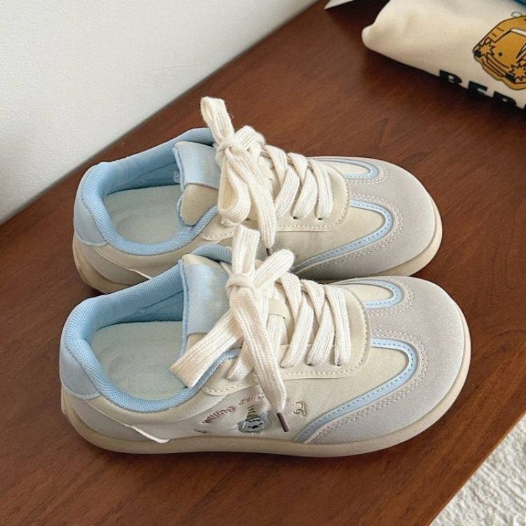 板鞋女款2025年春季新款百搭chic鞋子初高中女生厚底小白鞋德训鞋