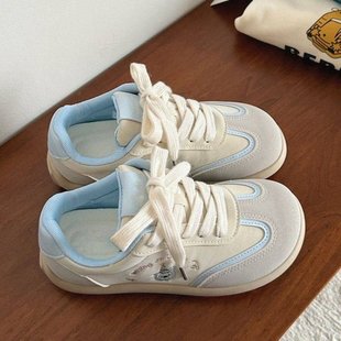 板鞋女款2025年春季新款百搭chic鞋子初高中女生厚底小白鞋德训鞋