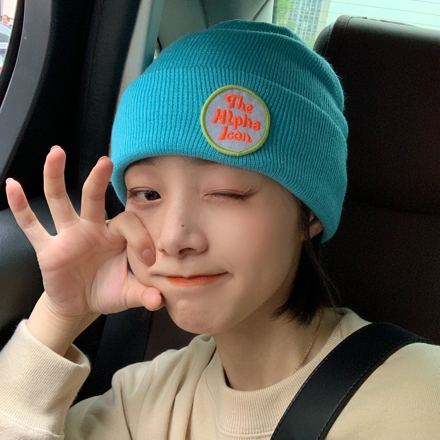 20fwiu同款字母男女情侣帽毛线帽