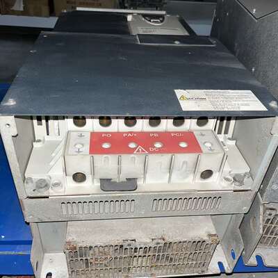 {议价}变频器 ATV71HD45N4Z ， 45KW