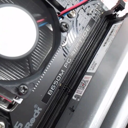 议价华擎B650M PG Riptide黑潮风暴主板图片