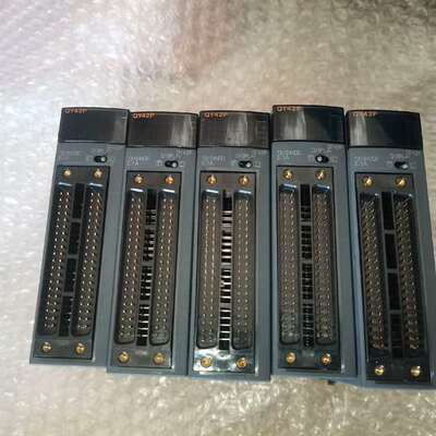 {议价}三菱Q系列 QY42P  64点输模块5个，实物图