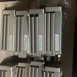 {议价}亚德客滑台气缸，HLQ8X20S