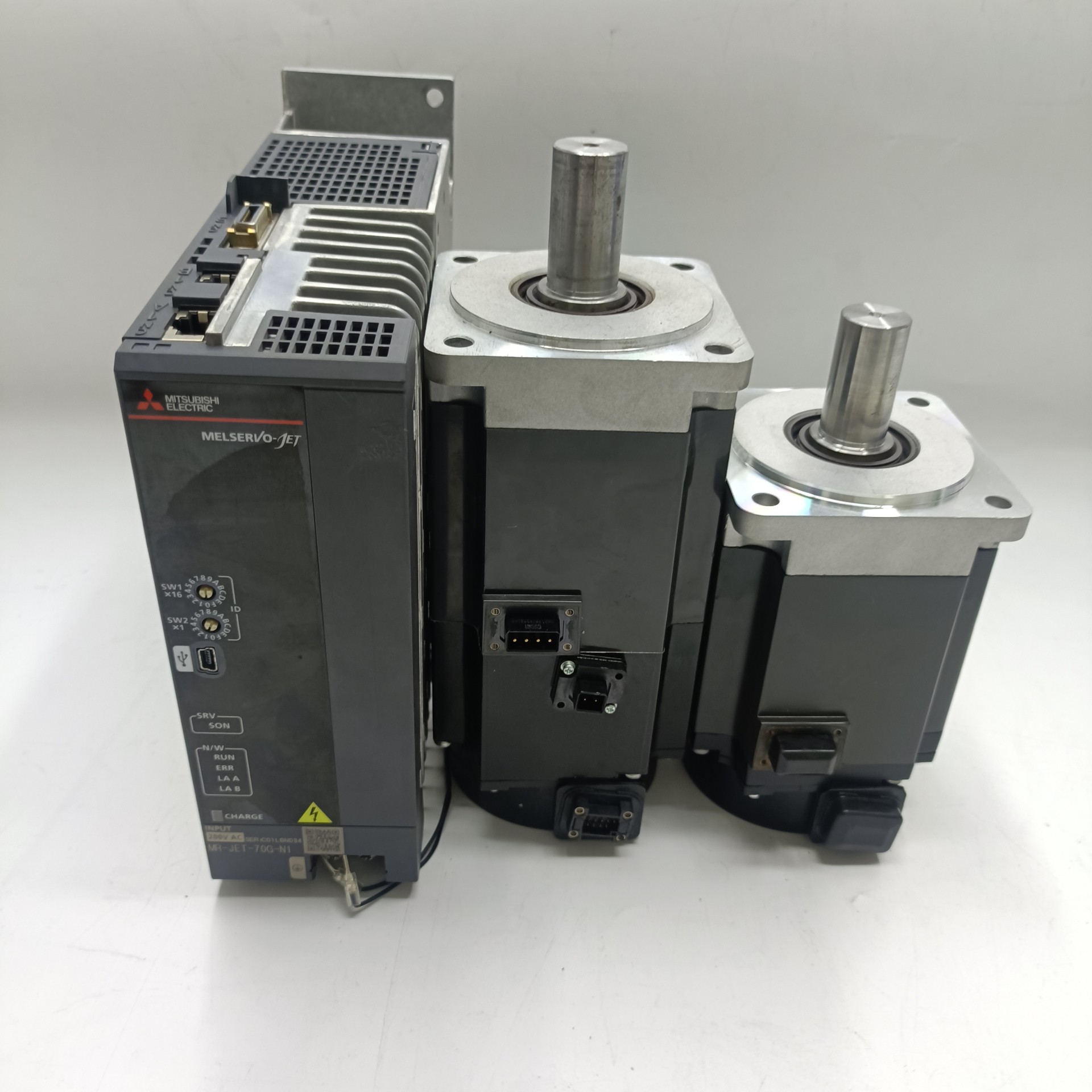 议价三菱JET伺服驱动电机