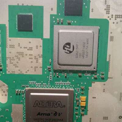 {议价}特拉5AGTFC7H3F35I3NAA 钢面芯片 整板 3