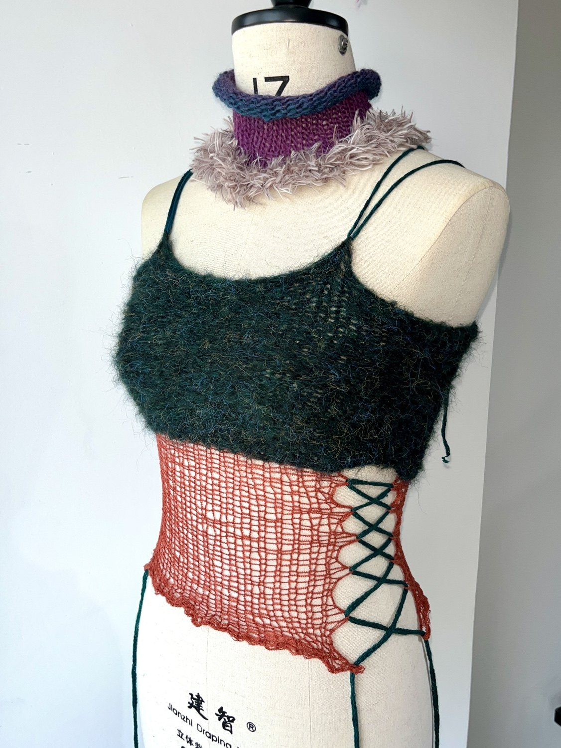 JUEJUEWORKS原创手工拼接毛线针织脖套分离拼接镂空上衣绑带背心,个性定制/设计服务/DIY,毛衣加工定制,淘宝优惠券,粉丝福利购,淘宝优惠卷