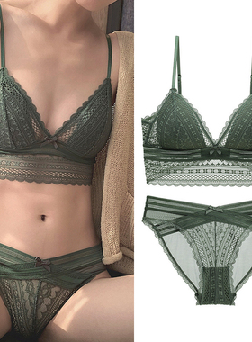 法式蕾丝薄款内衣性感红色三角杯文胸套装美背大胸显小本命年女夏