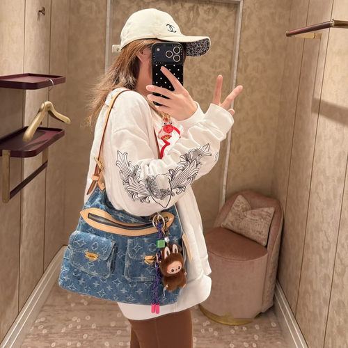 2026新款轻奢牛仔腋下托特女包